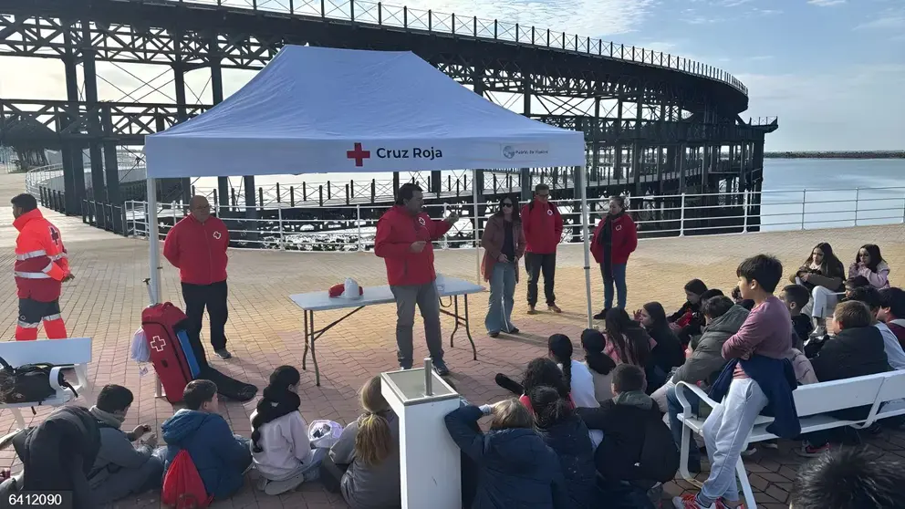 Formaci&oacute;n en Emergencias de Cruz Roja y el Puerto de Huelva | Cruz Roja