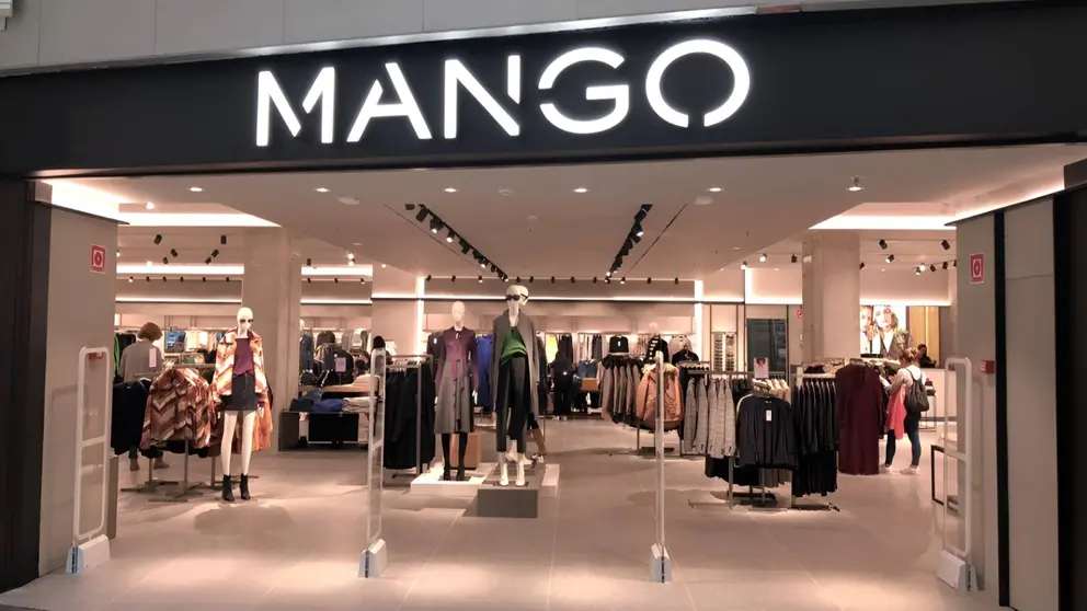 Mango, Centro Comercial Itaroa