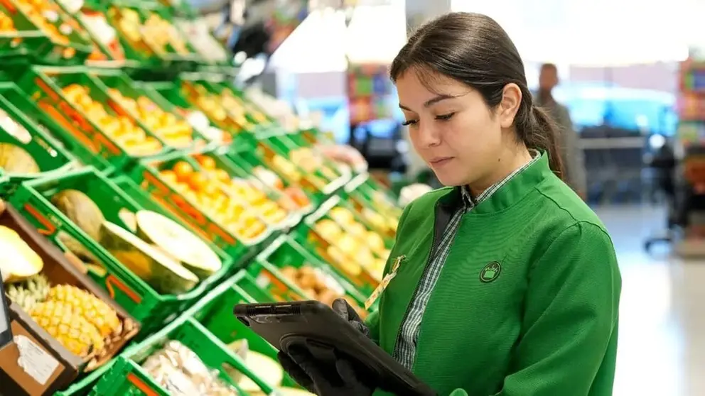Una trabajadora de Mercadona