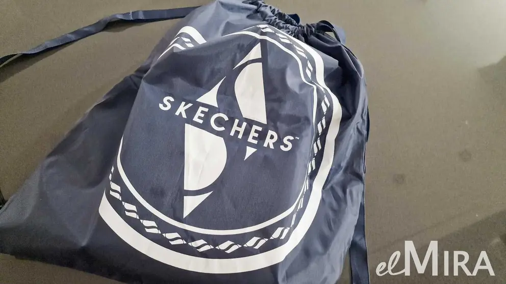 Bolsa de Skechers - EM