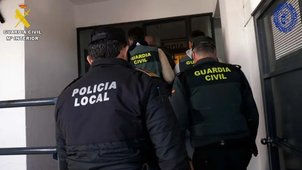 Detenido el sospechoso de profanar varias tumbas en Sevilla