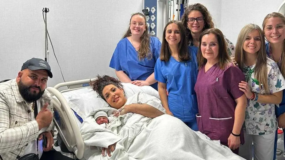 Lola, primera beb&eacute; nacida en Andaluc&iacute;a en 2025