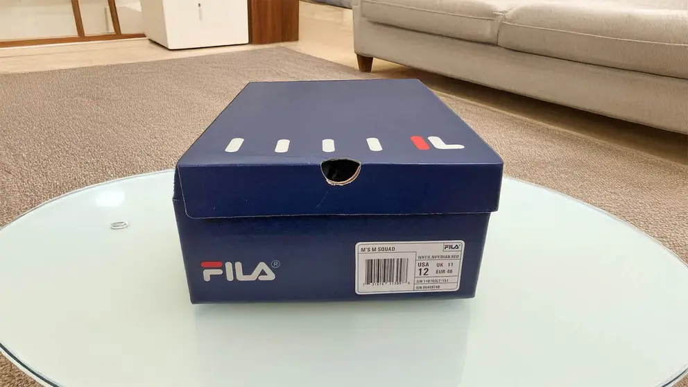 Caja de calzado FILA