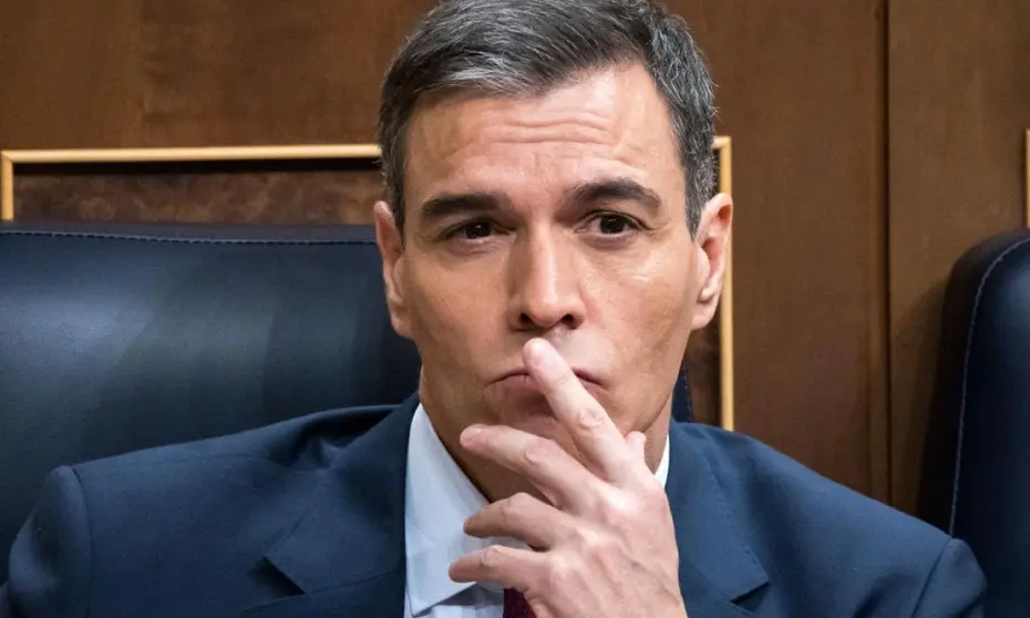 Pedro S&aacute;nchez encara 2025 asediado por la corrupci&oacute;n