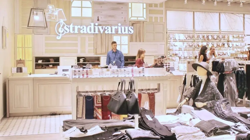Tienda Stradivarius
