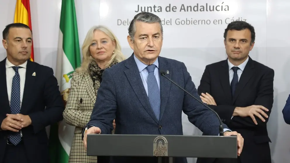 Antonio Sanz ha informado en C&aacute;diz sobre el Plan Local de Maremotos | Cristo Garc&iacute;a