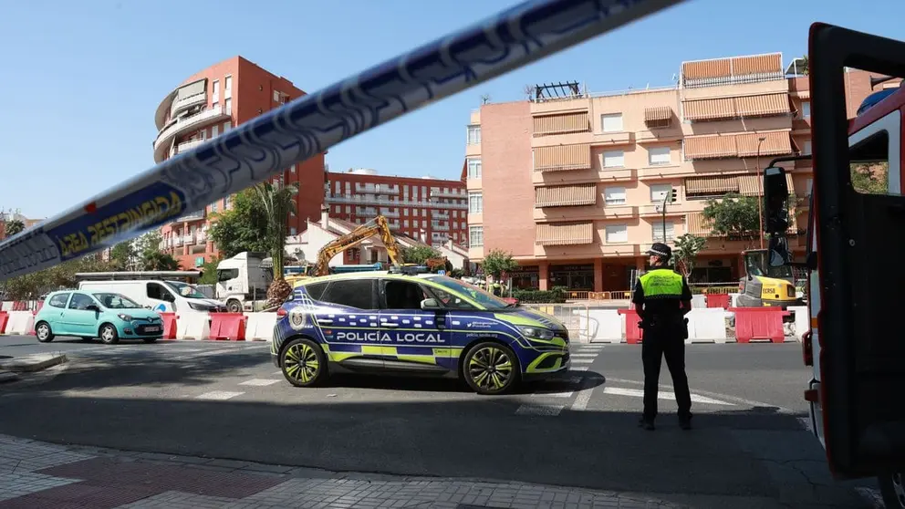 Un polic&iacute;a local en Sevilla, en una imagen de archivo
