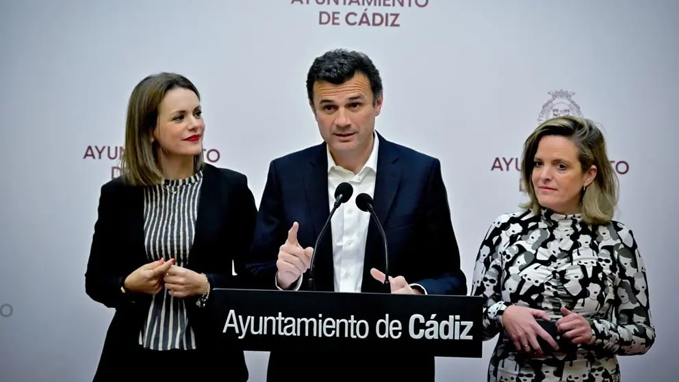 Bruno Garc&iacute;a, junto a Beatriz Gandullo y Maite Gonz&aacute;lez (1)