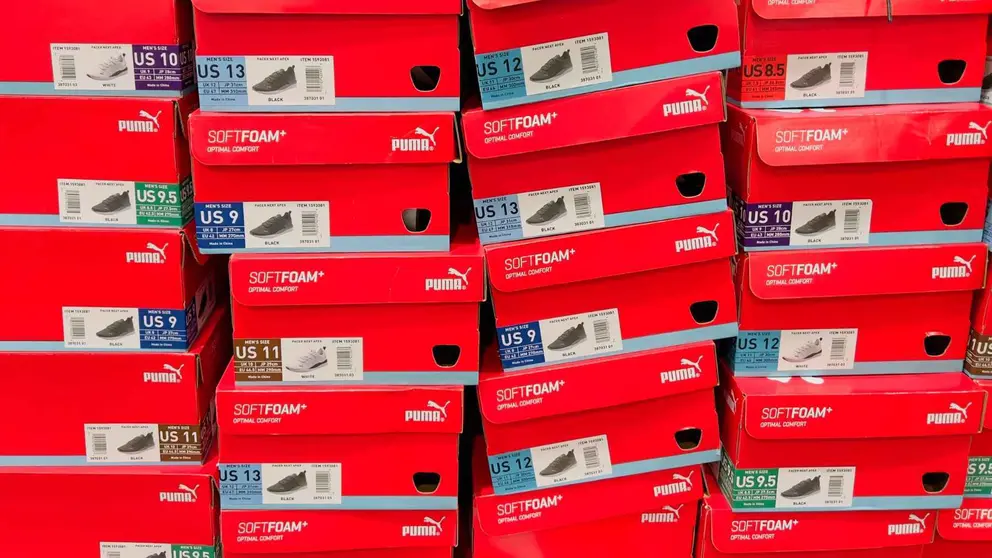 Caja de zapatillas Puma