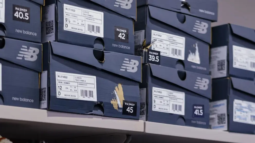 Caja de zapatillas New Balance