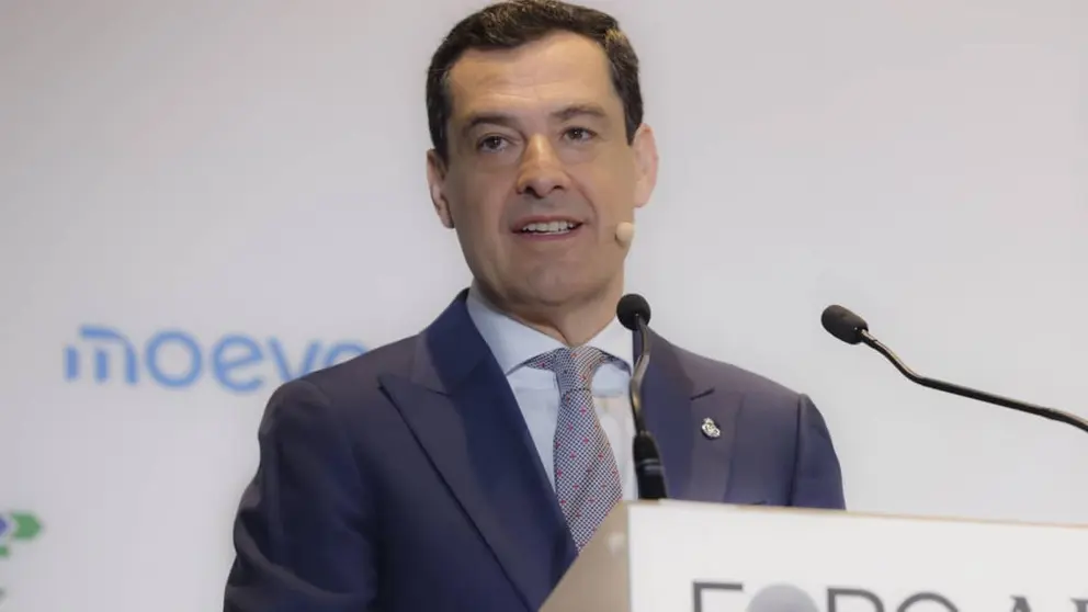 Juanma Moreno, presidente de la Junta de Andaluc&iacute;a, en un acto en Madrid