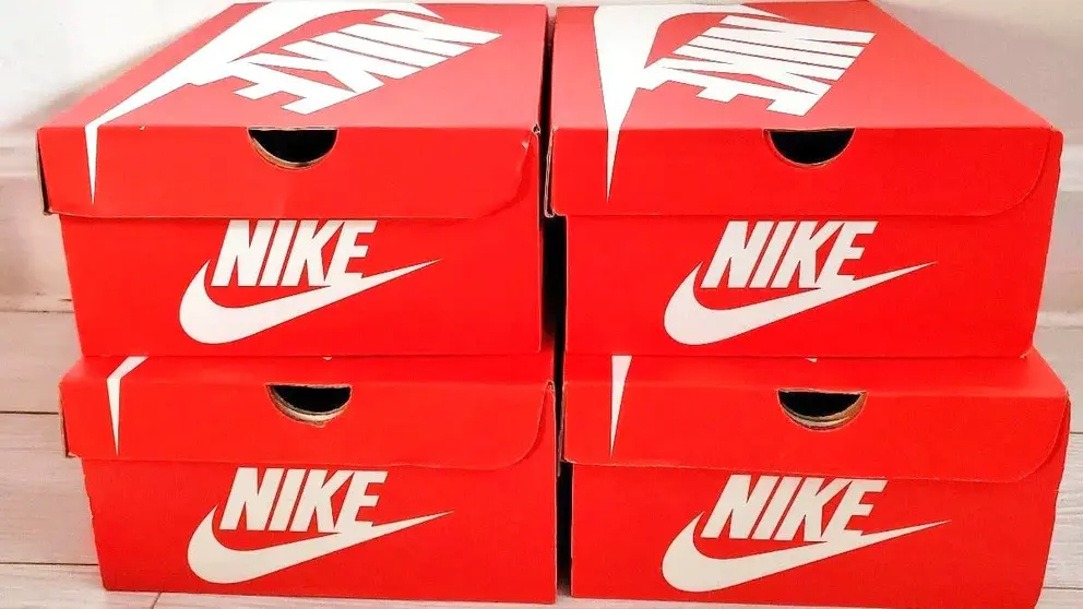 Cajas de NIKE
