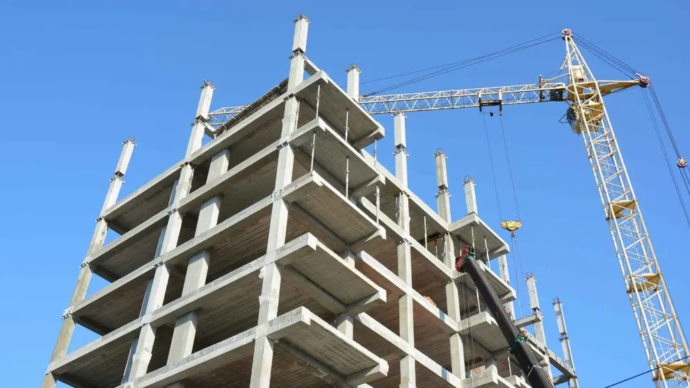 Bloque de viviendas en obras