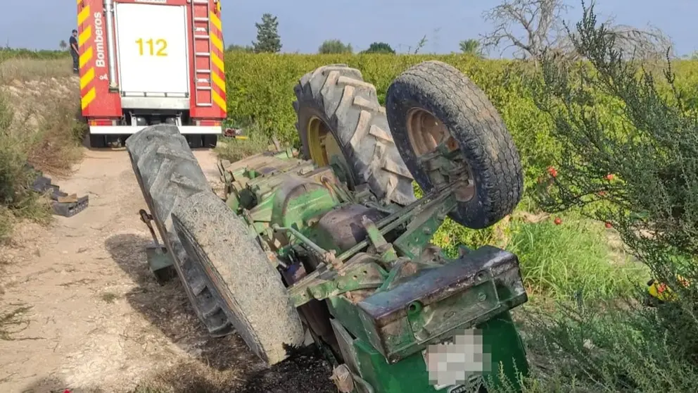 Imagen de archivo de un tractor