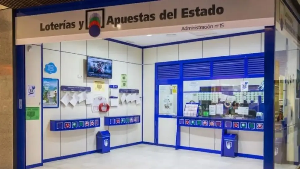 Interior de una administraci&oacute;n de loter&iacute;as