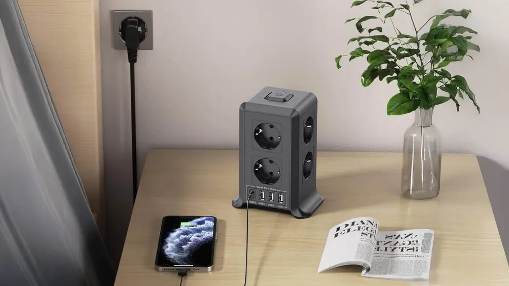 Torre de Regletas de Enchufes en Amazon