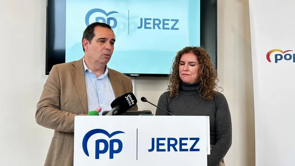 Pedro Gallardo y Susana S&aacute;nchez