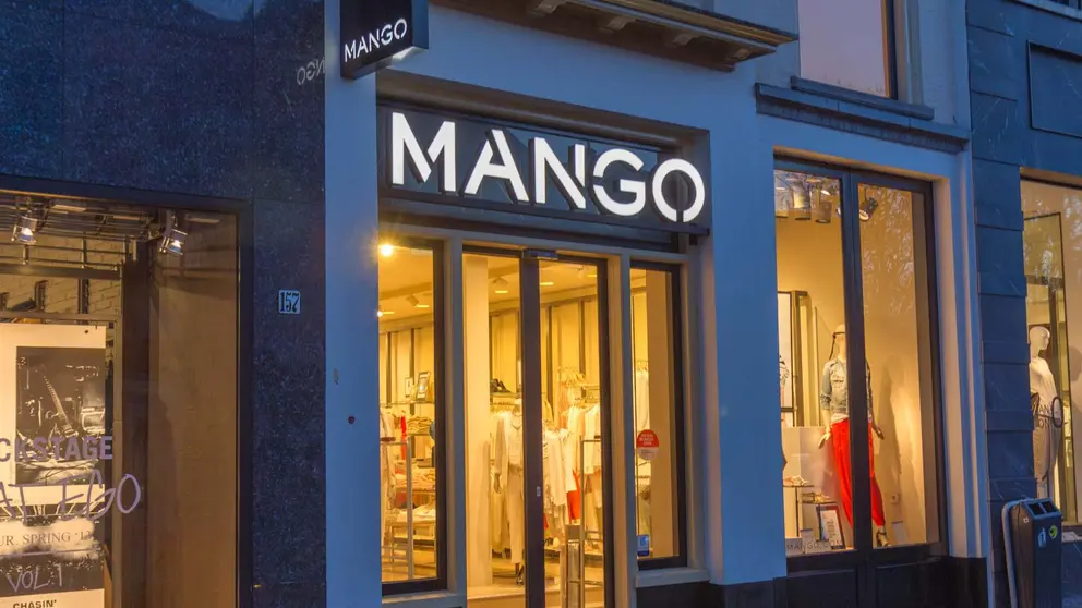 Tienda de Mango de moda de mujer