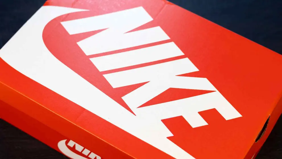 Caja de zapatillas de Nike