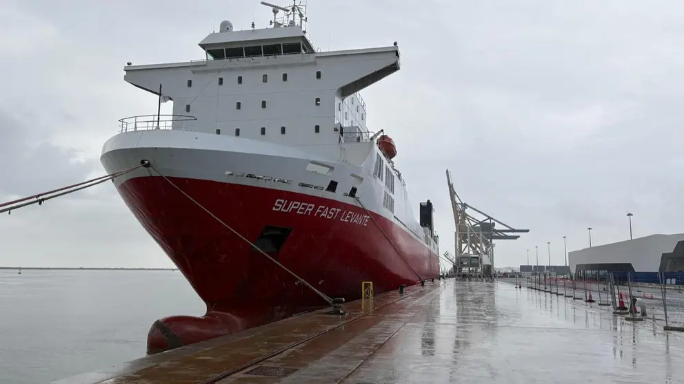 El Puerto de Huelva cuenta ya con una conexi&oacute;n mar&iacute;tima con T&aacute;nger