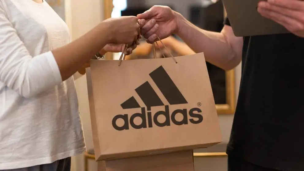 Compras en tienda Adidas