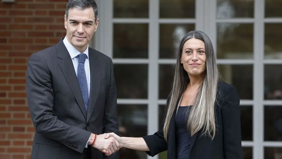 El presidente del Gobierno, Pedro S&aacute;nchez, recibe a la portavoz de Junts per Catalunya, M&iacute;riam Noguera