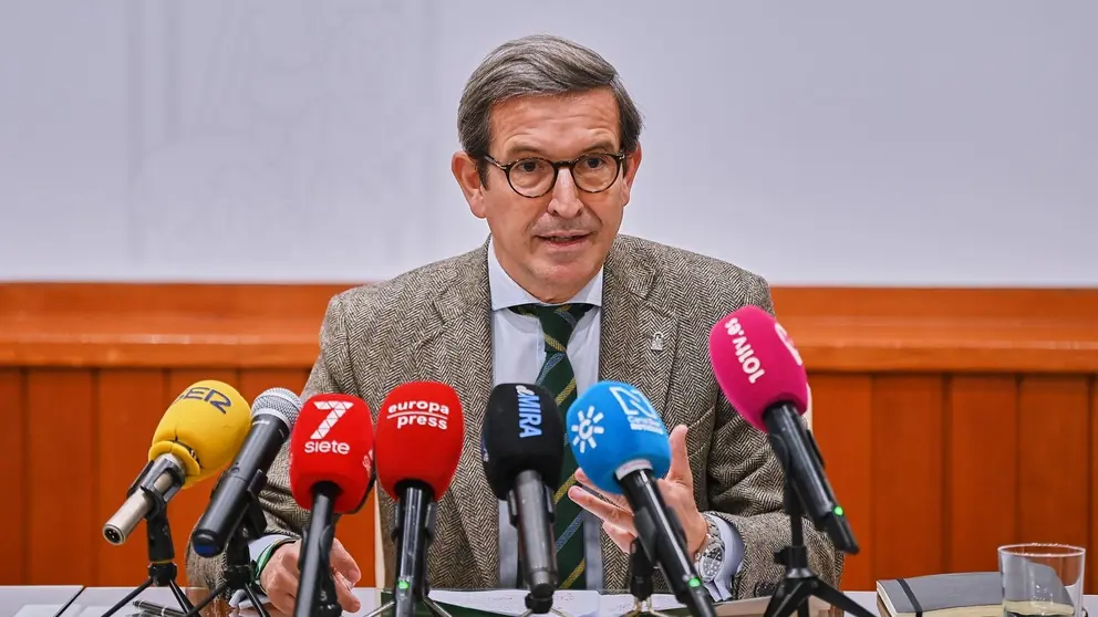 Andaluc&iacute;a lanzar&aacute; ayudas para impulsar la producci&oacute;n industrial | Salvador L&oacute;pez Medina