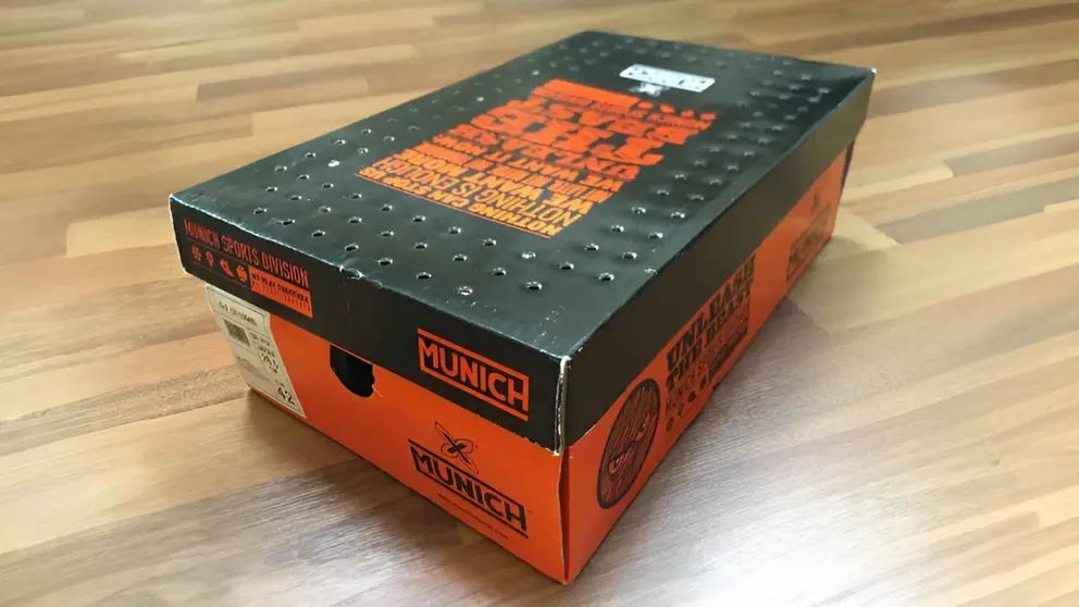 Caja de zapatillas Munich