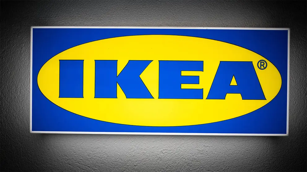 Logotipo iluminado de IKEA