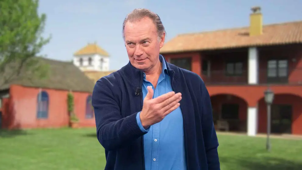 As&iacute; es la millonaria hacienda de Bert&iacute;n Osborne