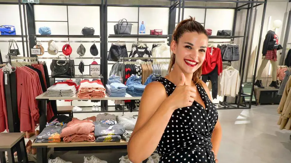 Stradivarius en centro comercial