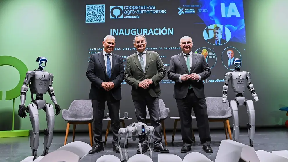 Antonio Sanz inaugura la jornada 'IA La revoluci&oacute;n que est&aacute; transformando empresas' | Salvador L&oacute;pez Medina