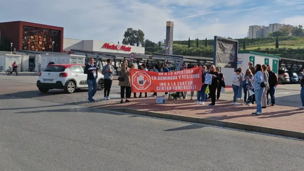 Protesta de trabajadores en &Aacute;rea Sur