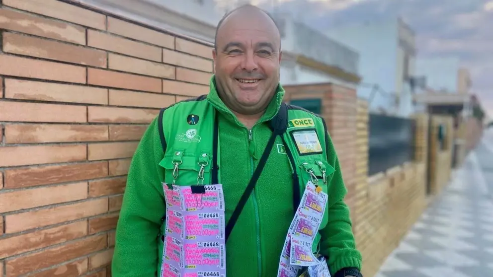 Jos&eacute; Antonio Jim&eacute;nez, vendedor de la ONCE