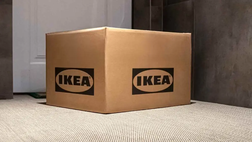 Caja de mobiliario IKEA