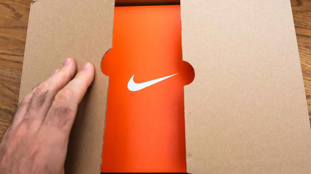 Caja de Nike