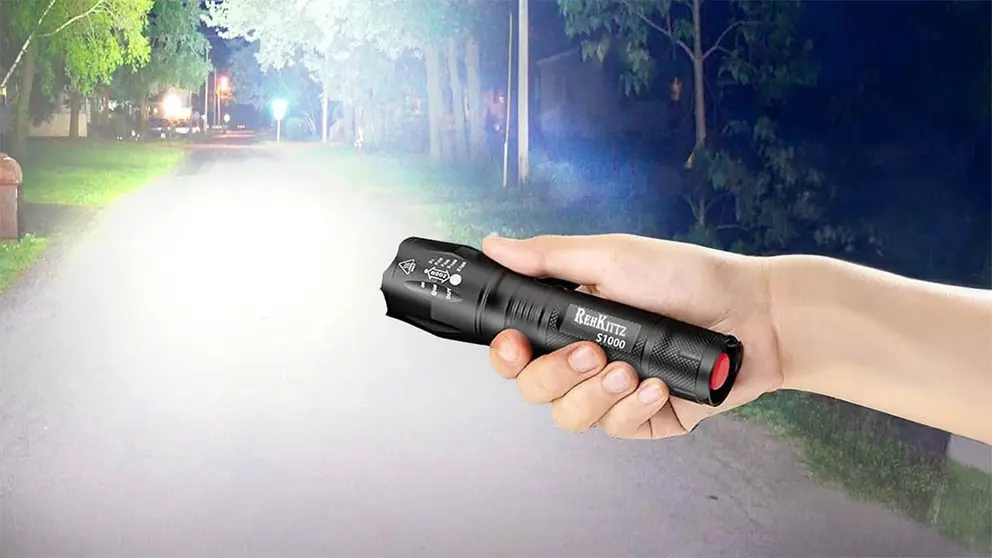 Linterna Led Alta Potencia Super Brillante de Amazon