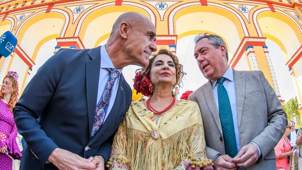 Mar&iacute;a Jes&uacute;s Montero, en una visita anterior a la Feria de Sevilla