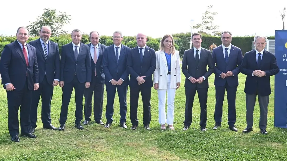 Almudena Mart&iacute;nez ha participado en un encuentro informativo en Antequera