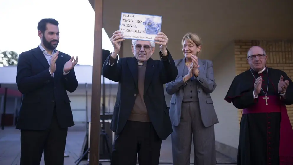 Huelva ha dedicado una plaza al p&aacute;rroco Teodoro Bernal