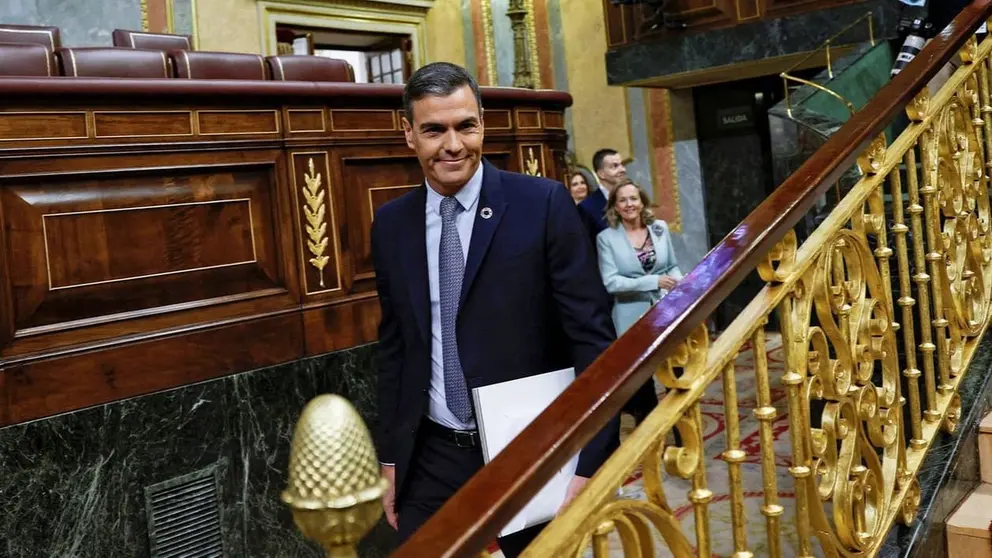 Pedro S&aacute;hchez fr&iacute;e a impuestos a los espa&ntilde;oles