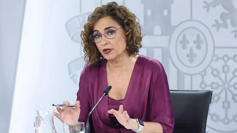 Mar&iacute;a Jes&uacute;s Montero ha vuelto a caer en una contradicci&oacute;n