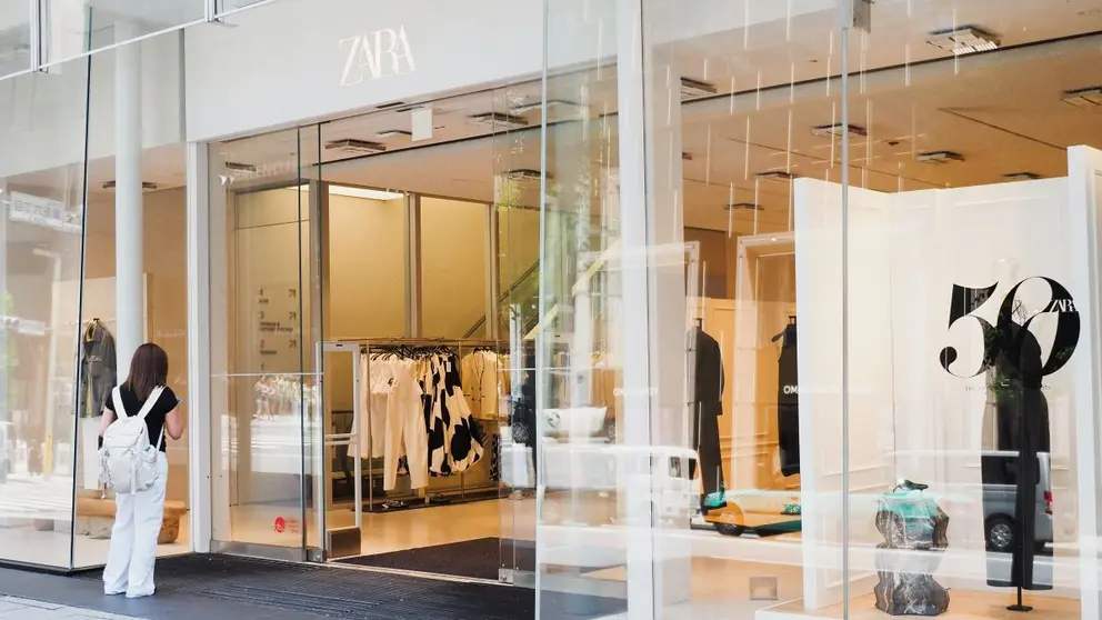 Tienda ZARA de moda de mujer