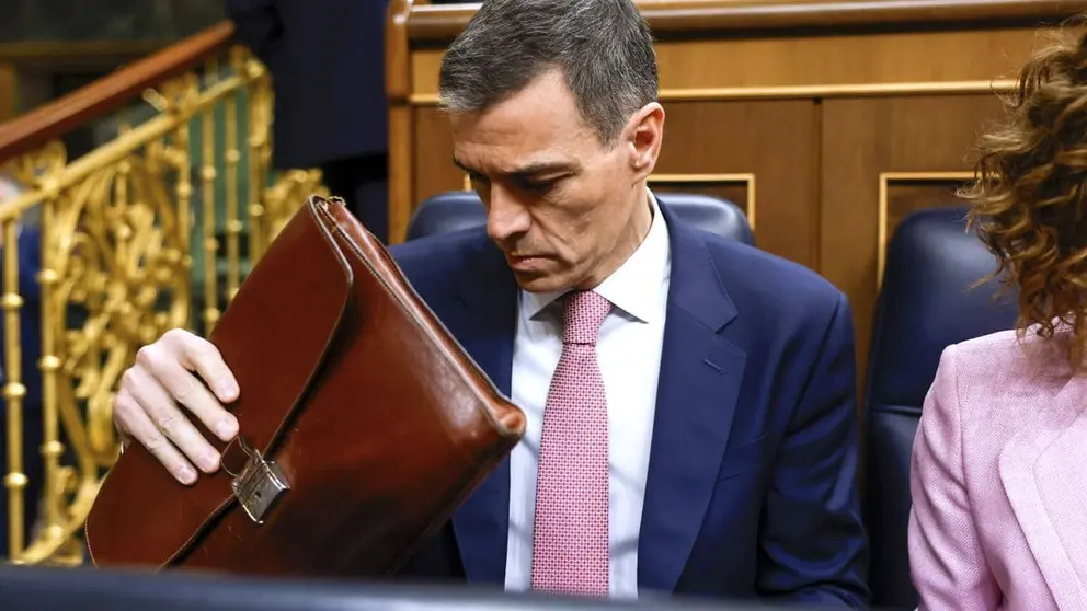 Los l&iacute;deres regionales del PP est&aacute;n presionando a Pedro S&aacute;nchez