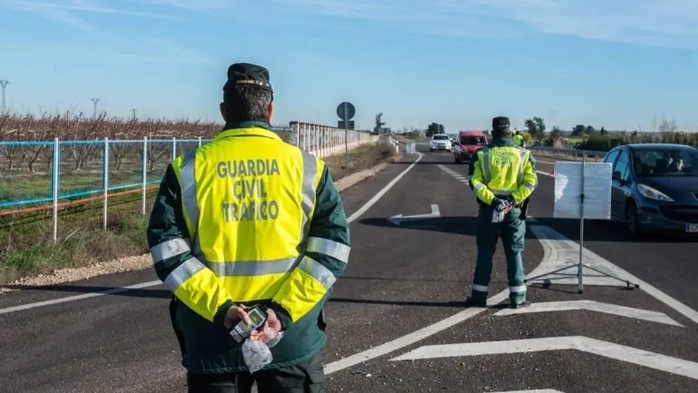 Un guardia civil de tr&aacute;fico en una imagen de archivo
