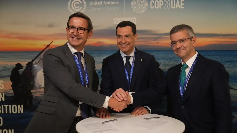 Juanma Moreno est&aacute; impulsando la revoluci&oacute;n verde