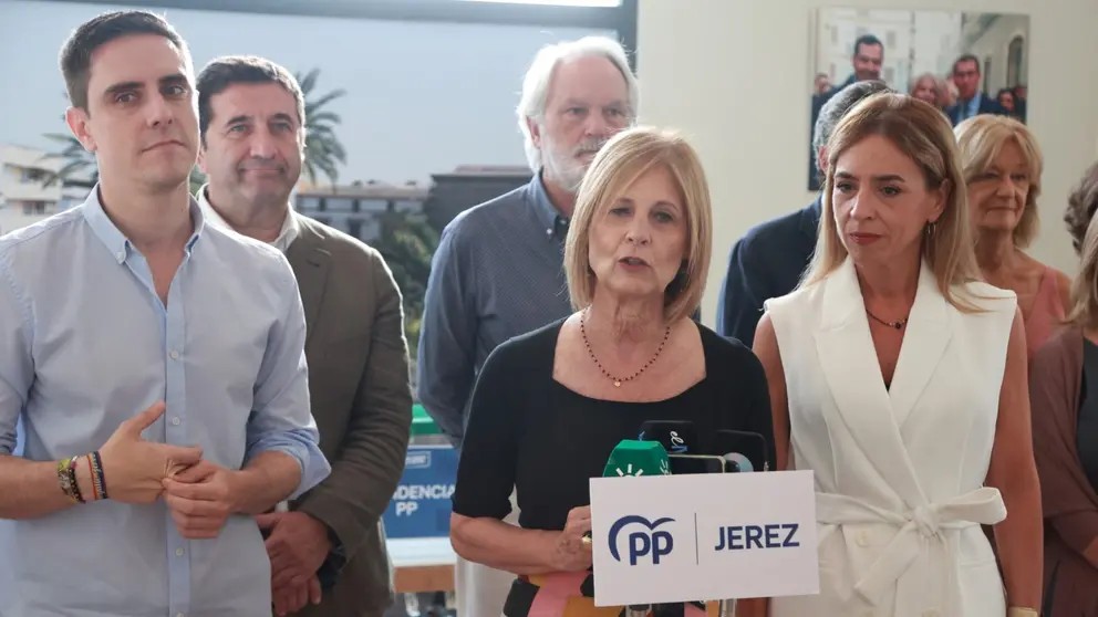 El PP de Jerez da su apoyo a N&uacute;&ntilde;ez Feij&oacute;o | Cristo Garc&iacute;a