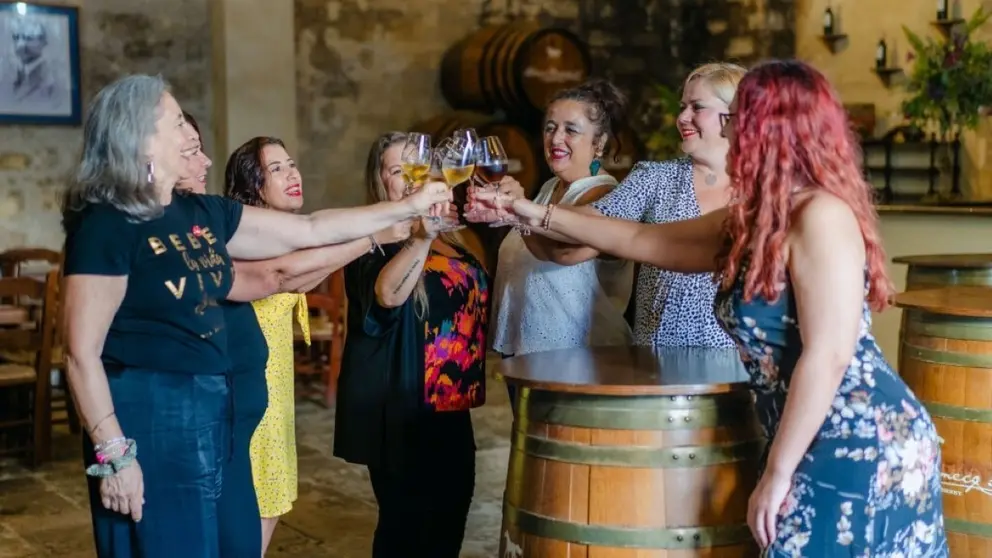 Las catas de vinos, una de las actividades de la Ruta del Vino y el Brandy de Jerez