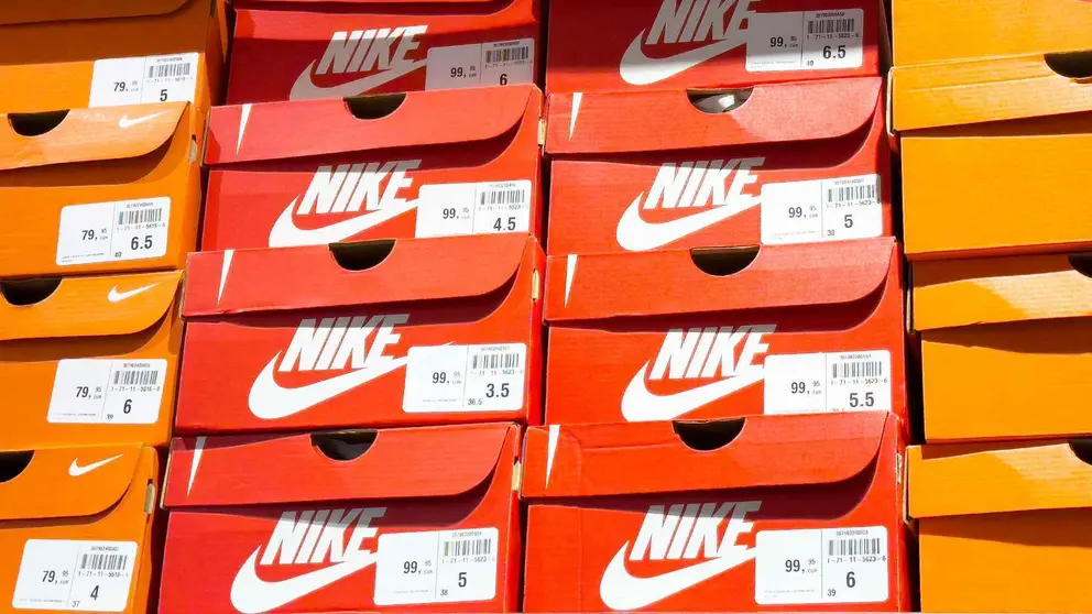 Caja de zapatillas de Nike