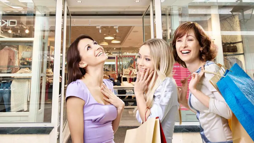 Stradivarius - Nueva Colecci&oacute;n de verano 2025 